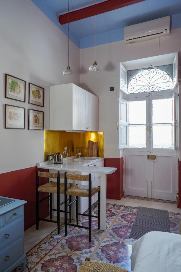 מוסטה Central Malta Luxe Suite Prime Location מראה חיצוני תמונה